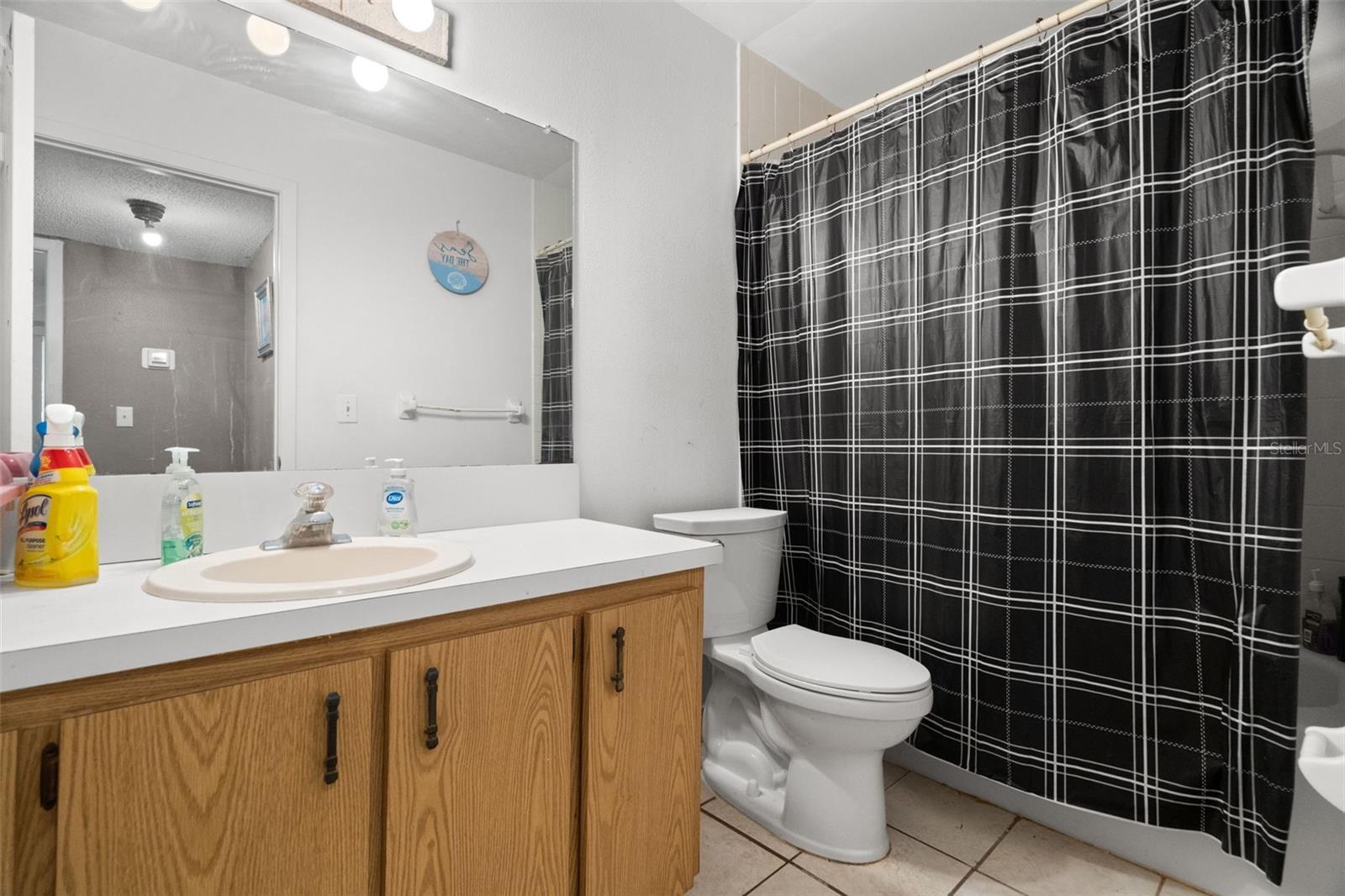 Image 14 of 25 For 3241 Fox Chase Circle N 106