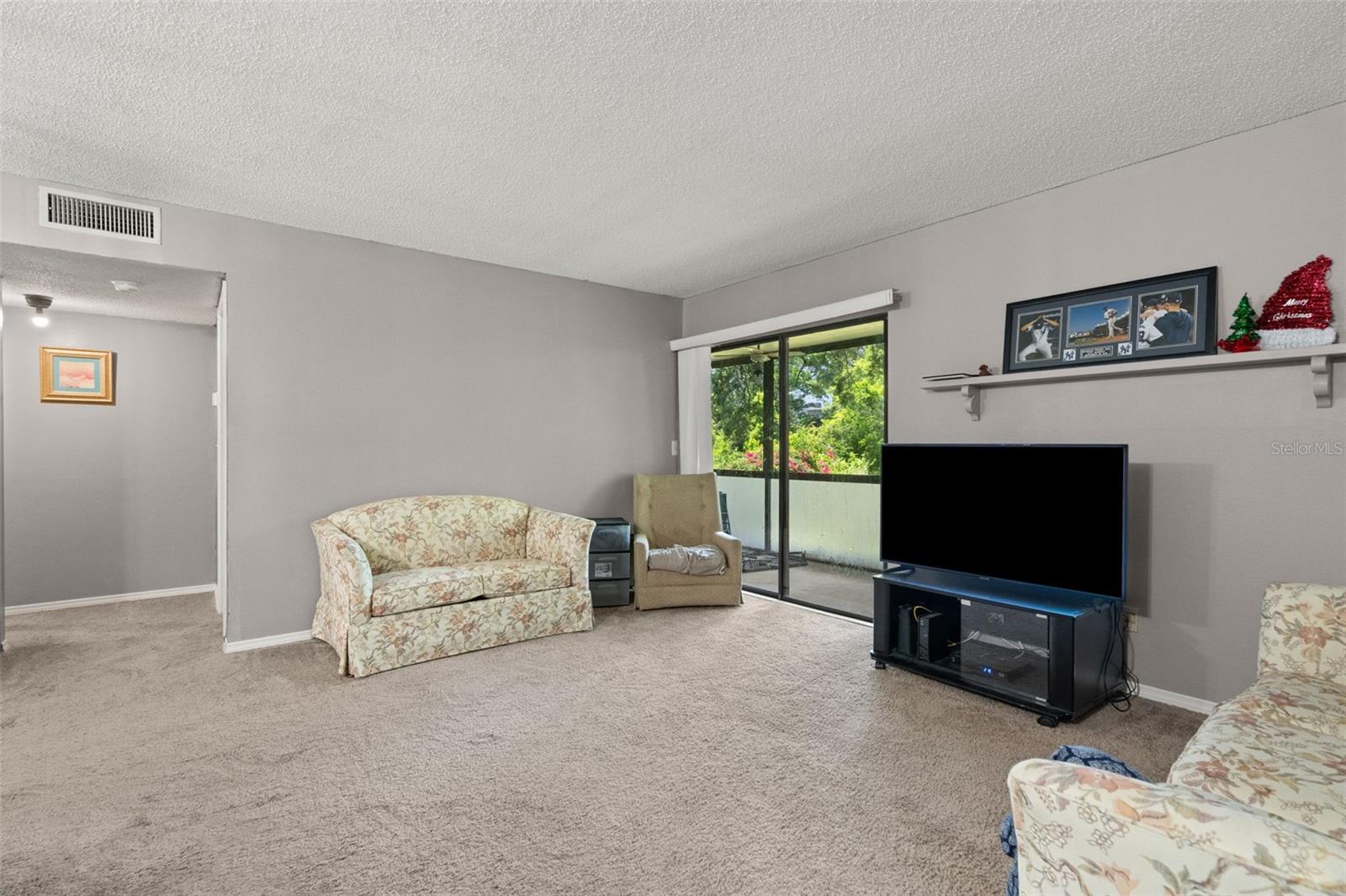 Image 6 of 25 For 3241 Fox Chase Circle N 106