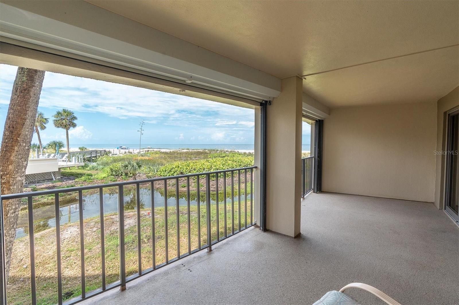 Image 21 of 36 For 4450 Gulf Boulevard 114