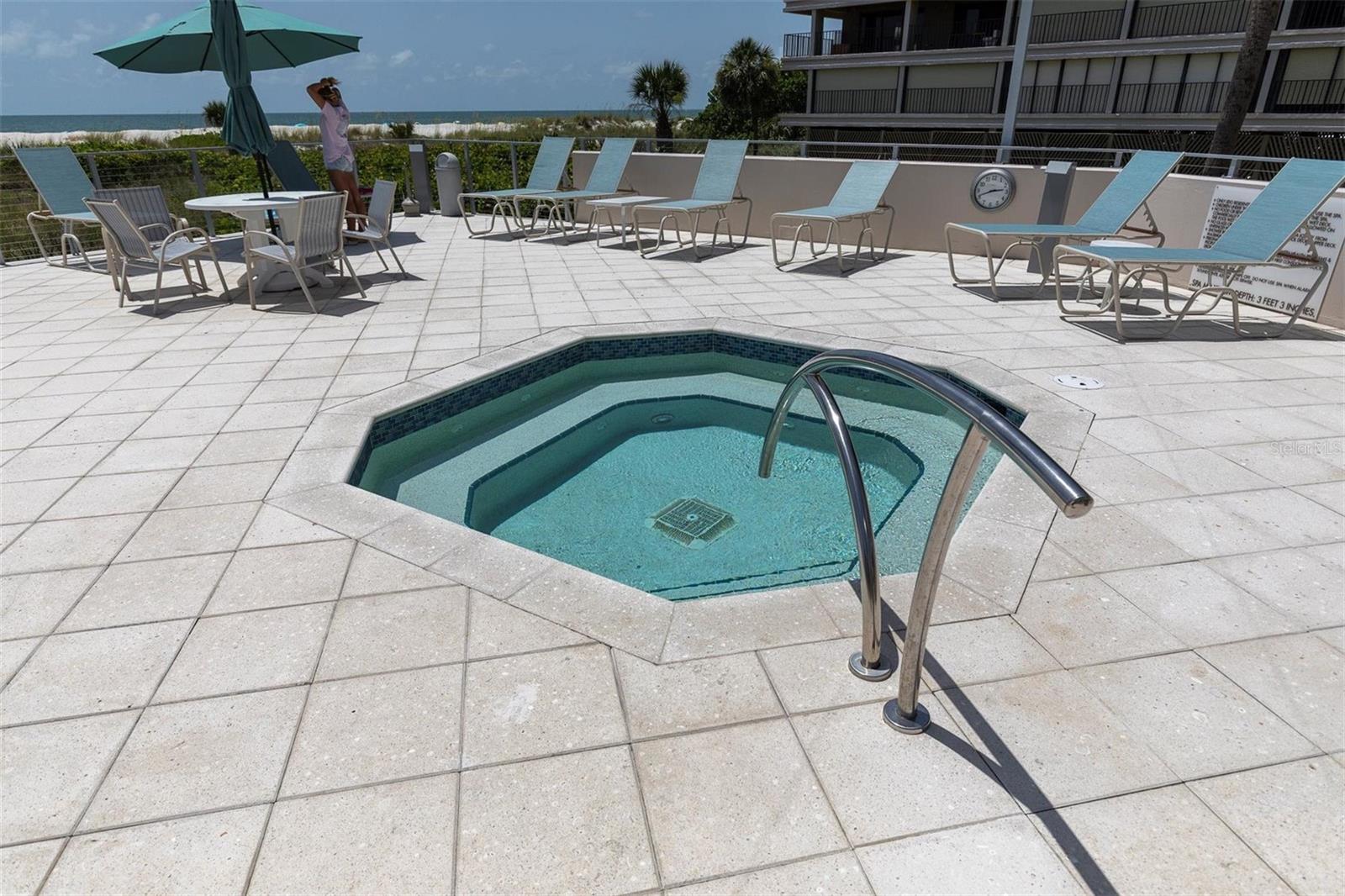 Image 31 of 36 For 4450 Gulf Boulevard 114