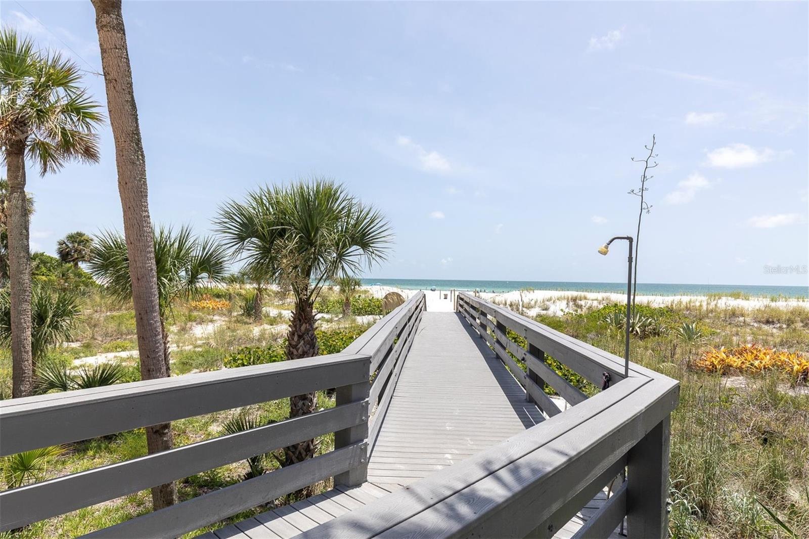 Image 32 of 36 For 4450 Gulf Boulevard 114