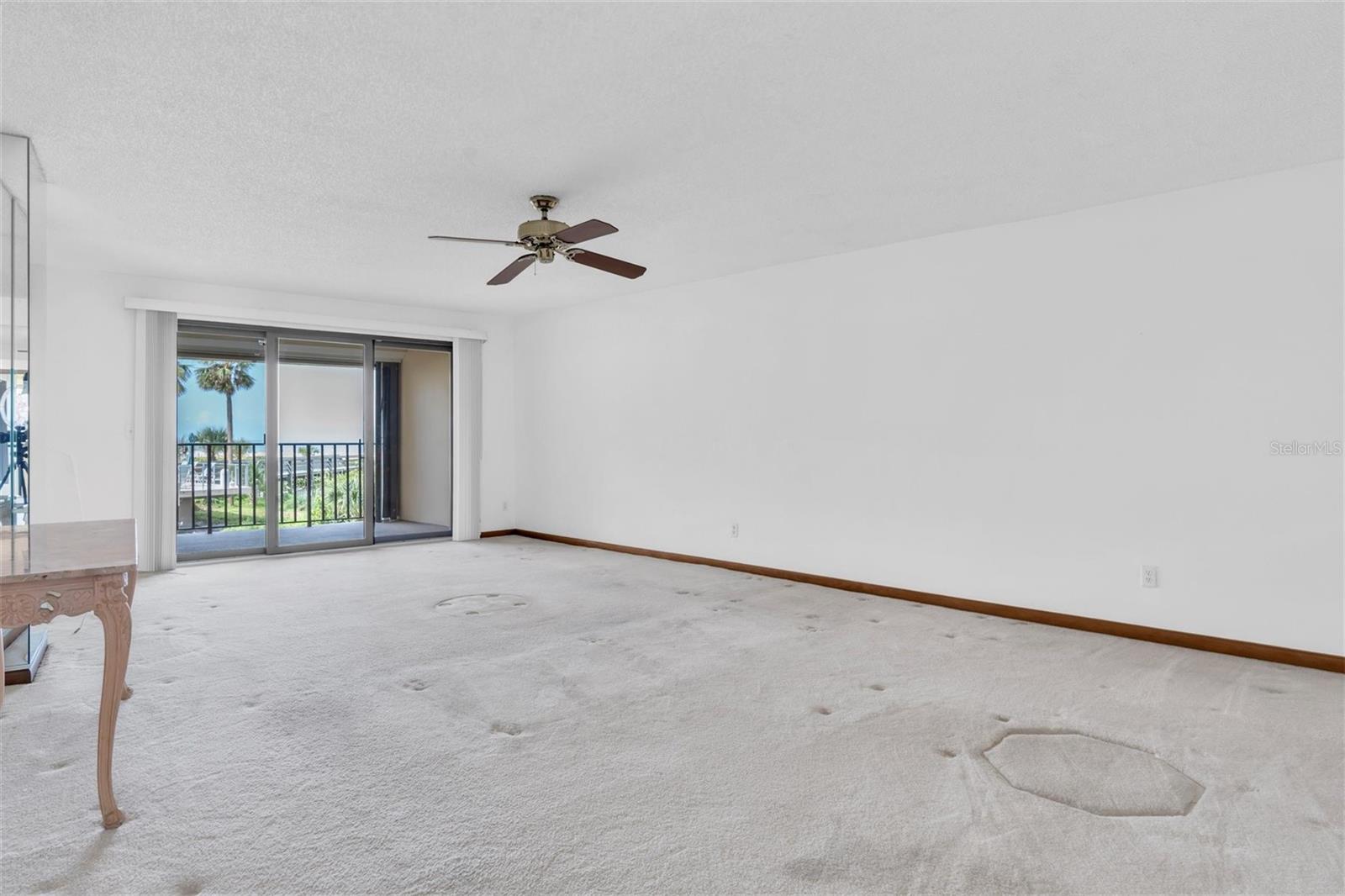 Image 7 of 36 For 4450 Gulf Boulevard 114