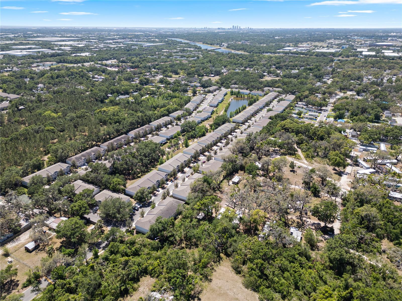 Image 6 of 31 For 9942 Ashburn Lake Drive