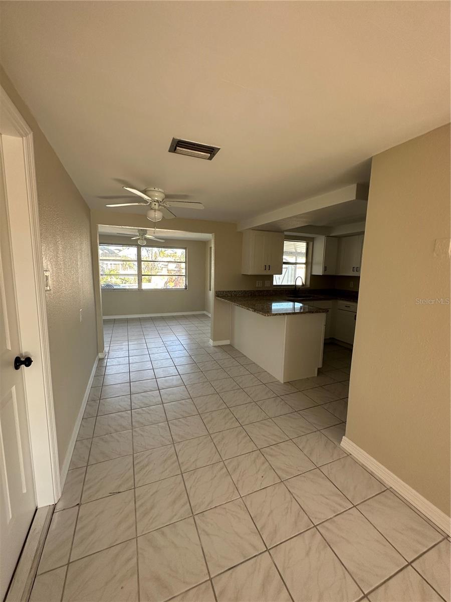 Image 10 of 23 For 13612 Allyn Drive