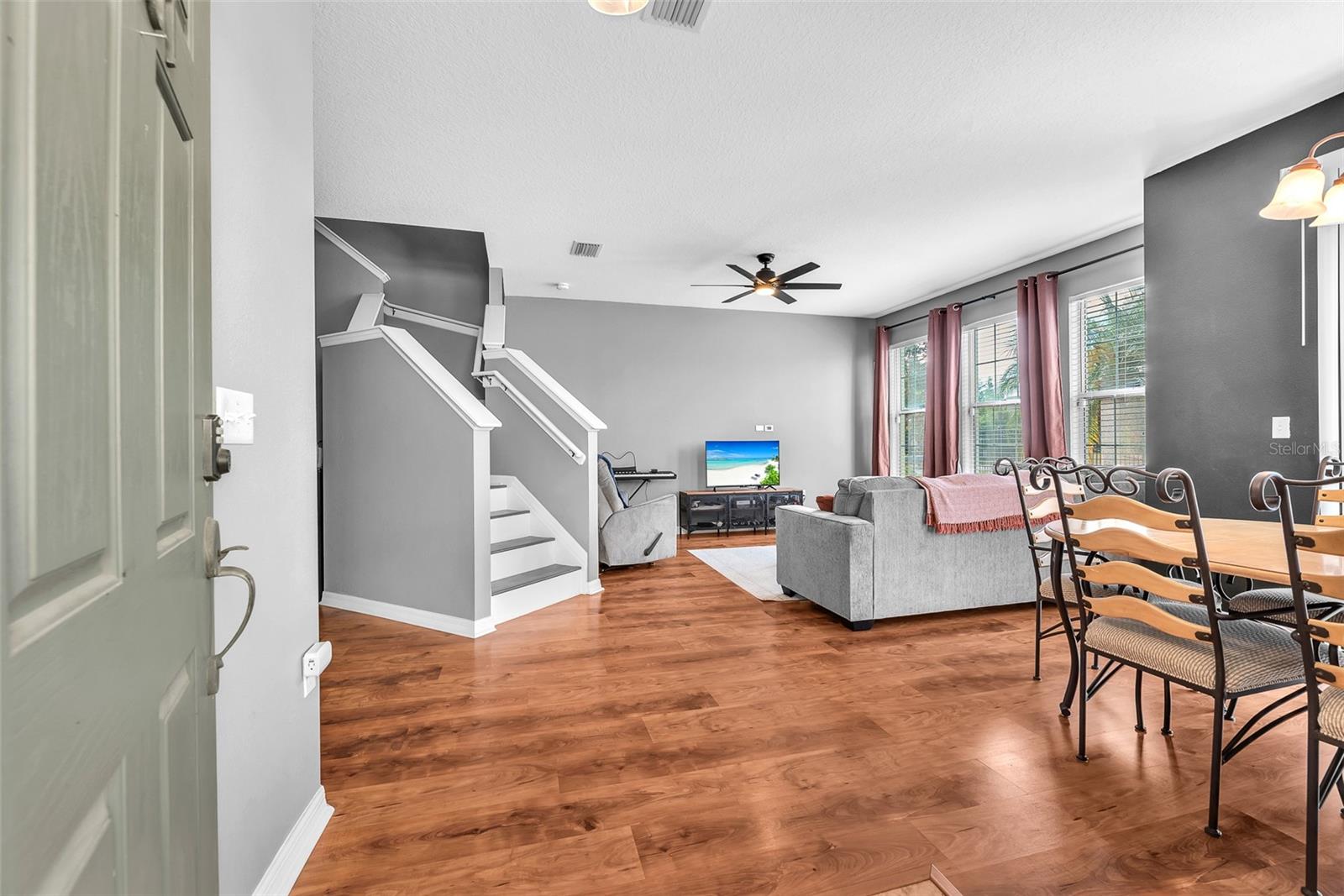 Image 4 of 25 For 6851 Breezy Palm Drive