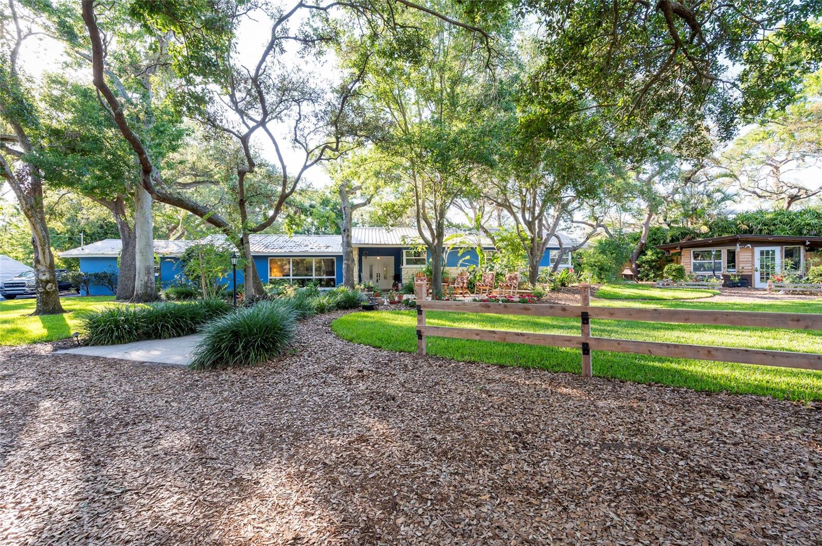 Image 12 of 83 For 1880 Belleair Road