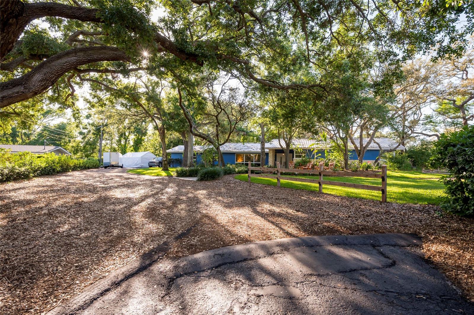 Image 16 of 83 For 1880 Belleair Road