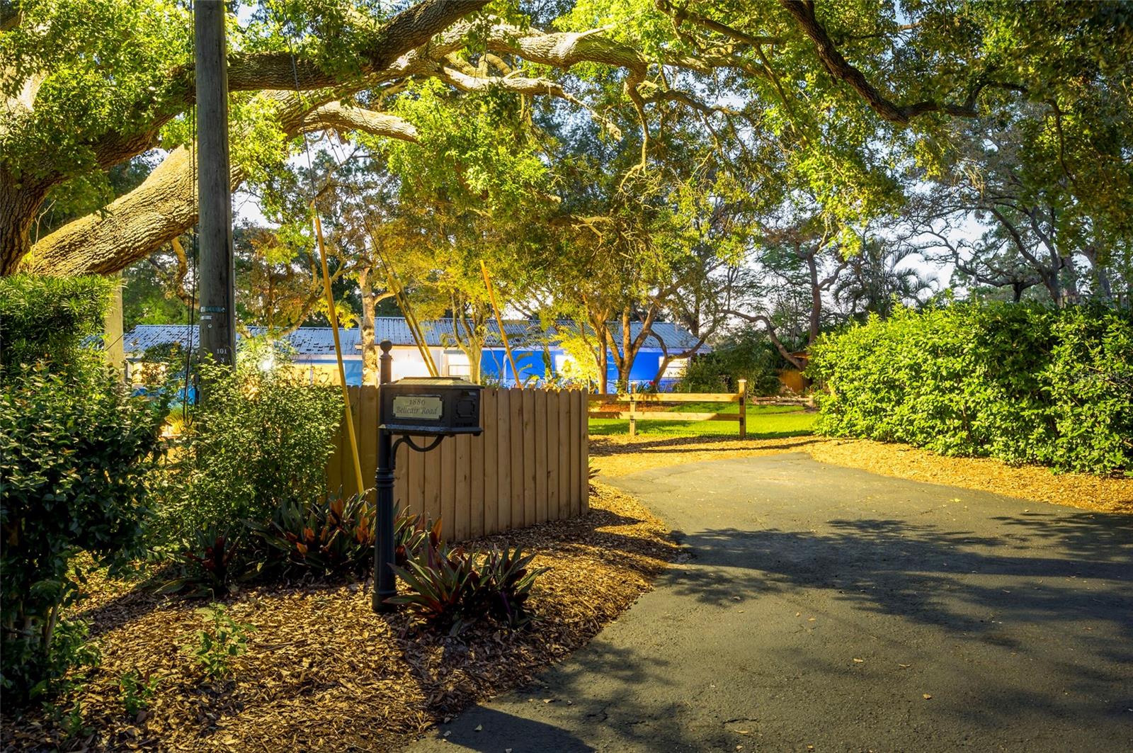 Image 5 of 83 For 1880 Belleair Road