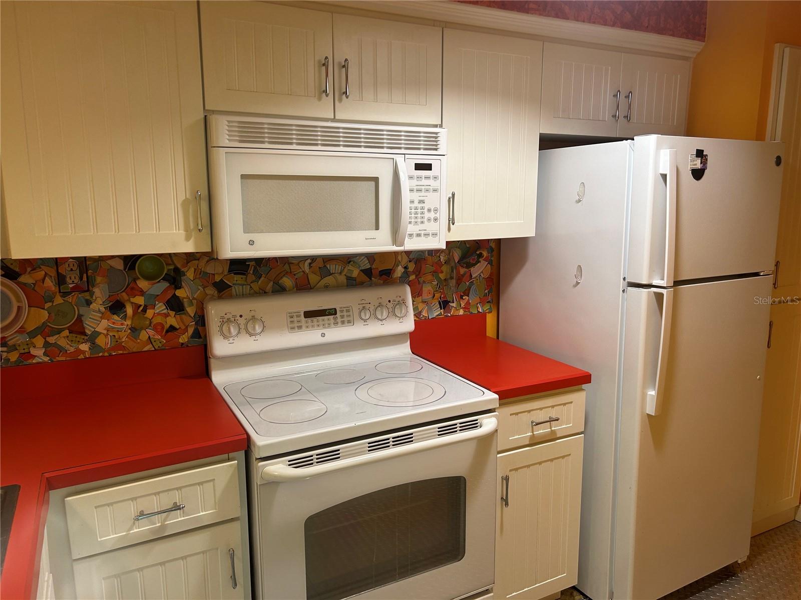 Image 7 of 20 For 445 32nd Avenue N E109