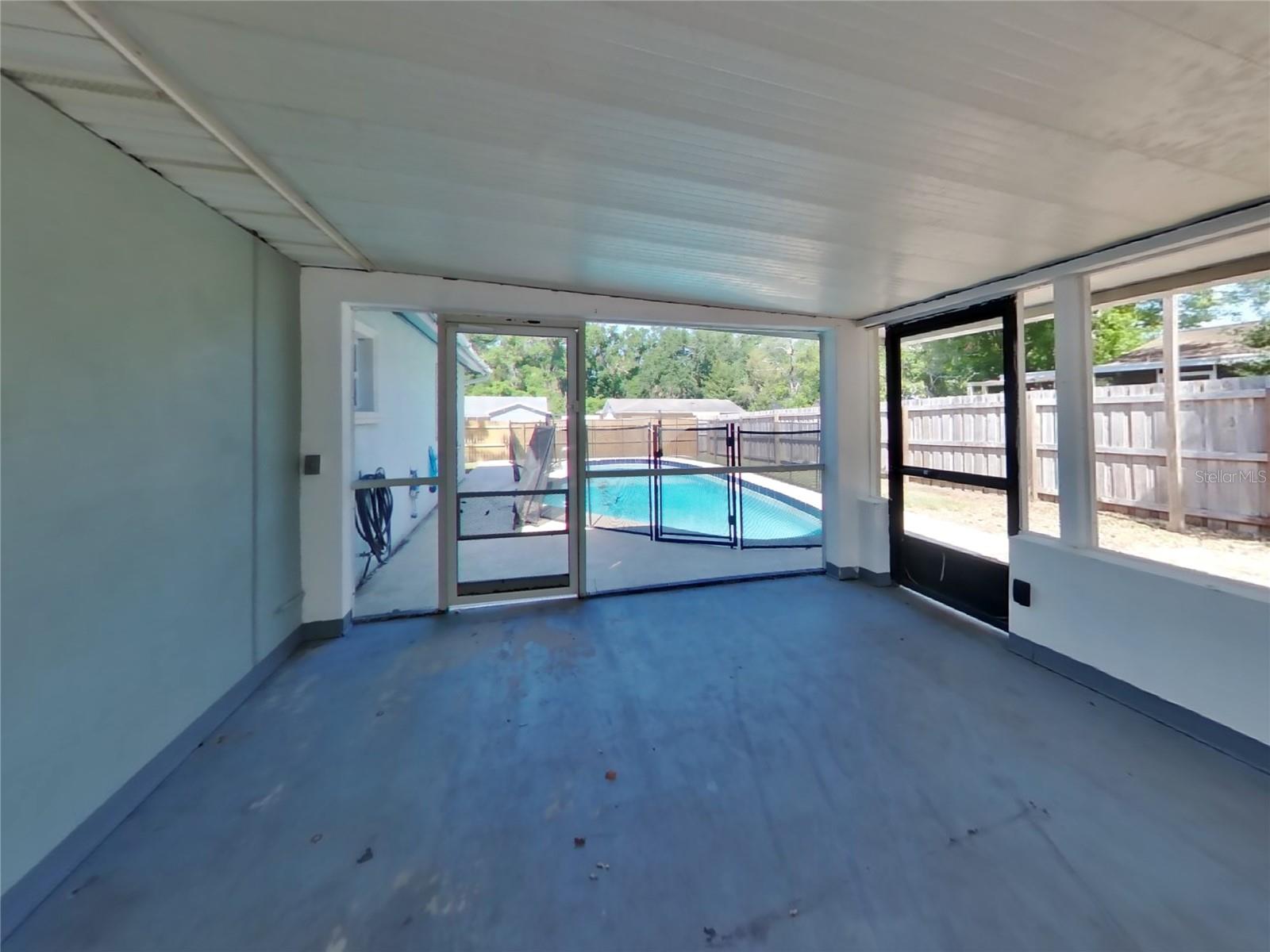 Image 18 of 20 For 202 Faithway Drive