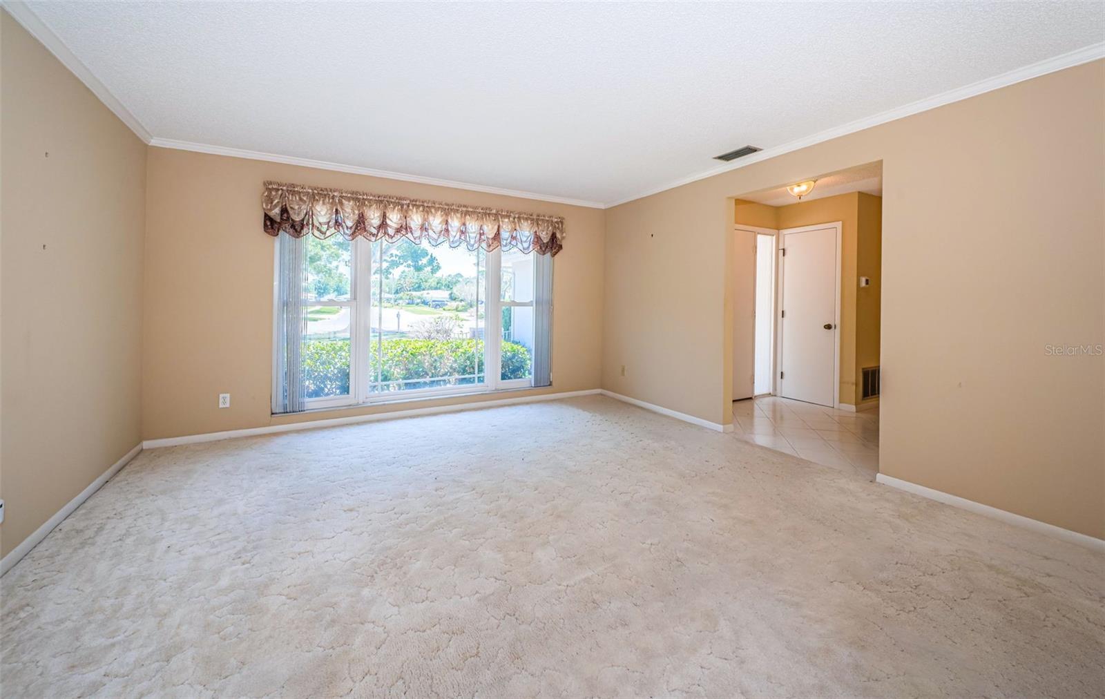 Image 18 of 72 For 2700 Westchester Drive N