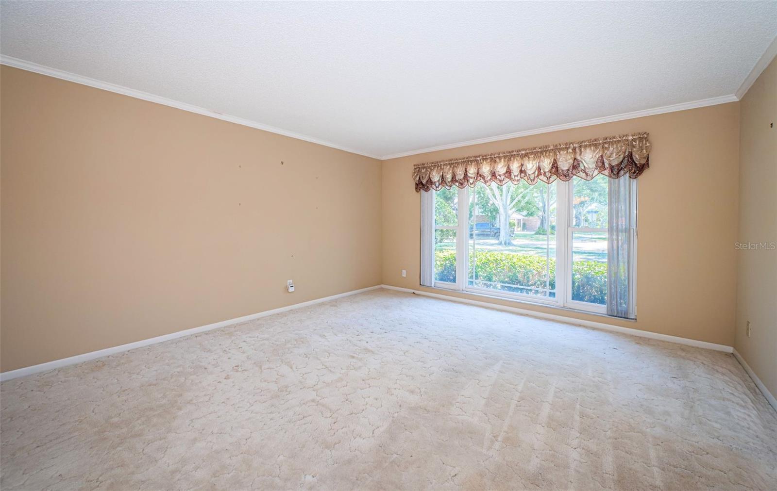 Image 19 of 72 For 2700 Westchester Drive N