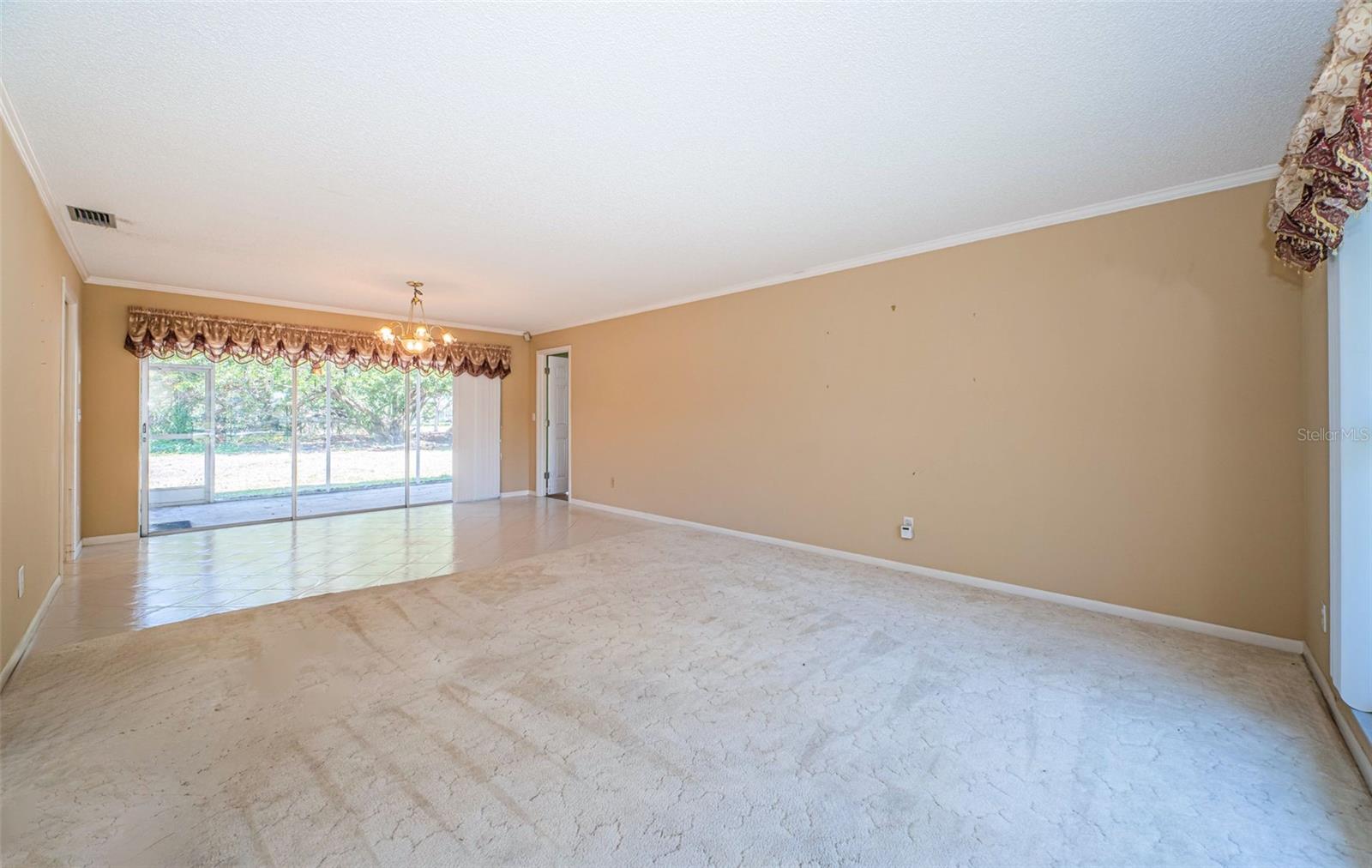 Image 20 of 72 For 2700 Westchester Drive N