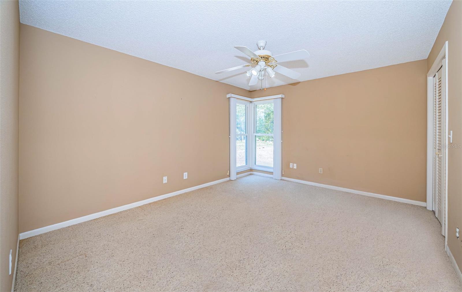Image 40 of 72 For 2700 Westchester Drive N