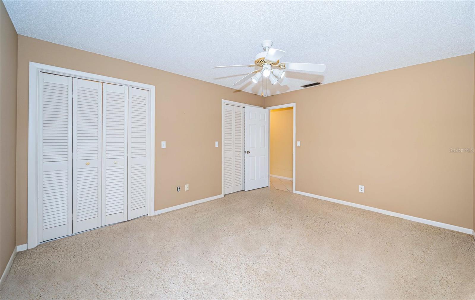 Image 41 of 72 For 2700 Westchester Drive N