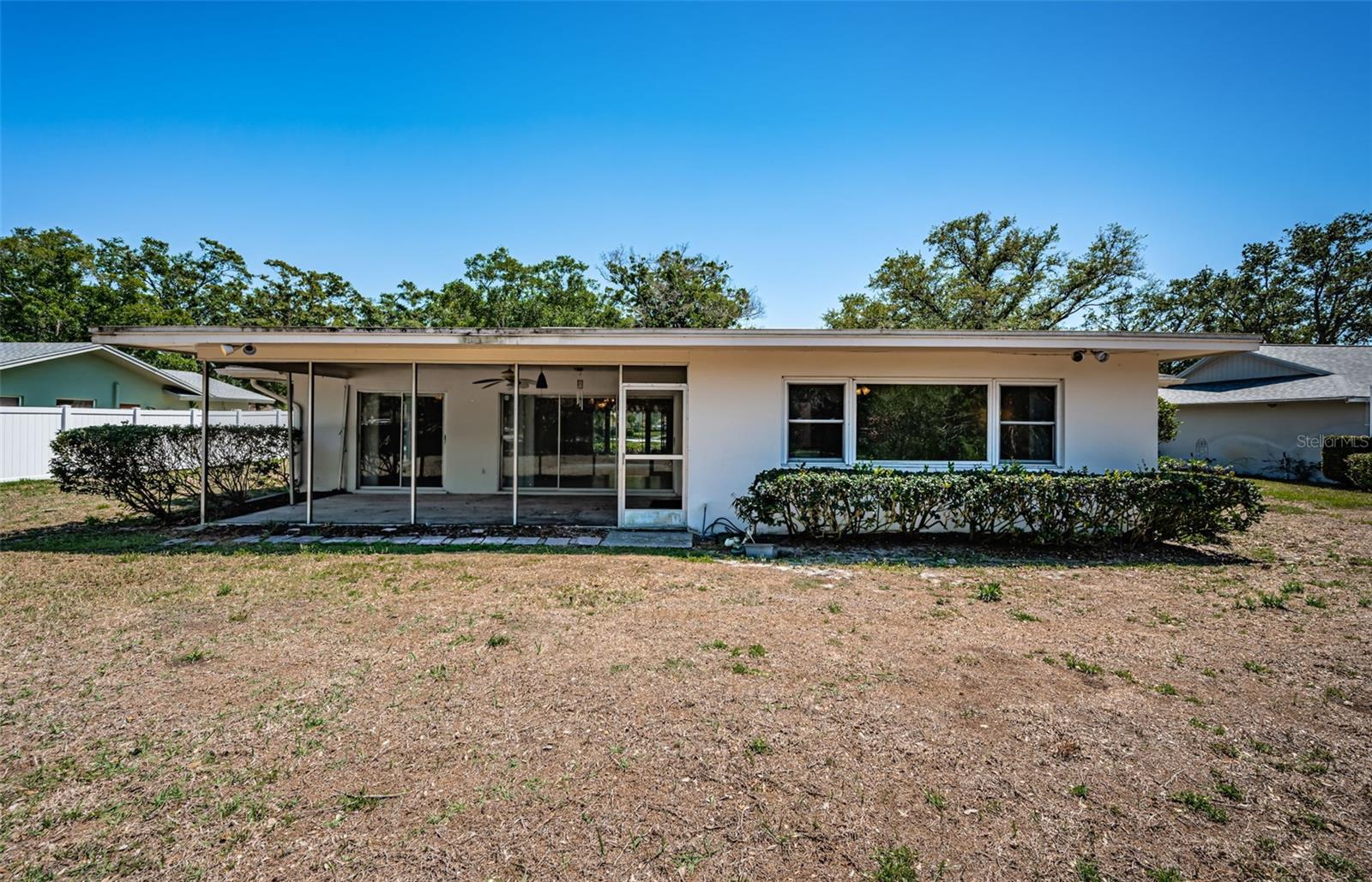 Image 53 of 72 For 2700 Westchester Drive N