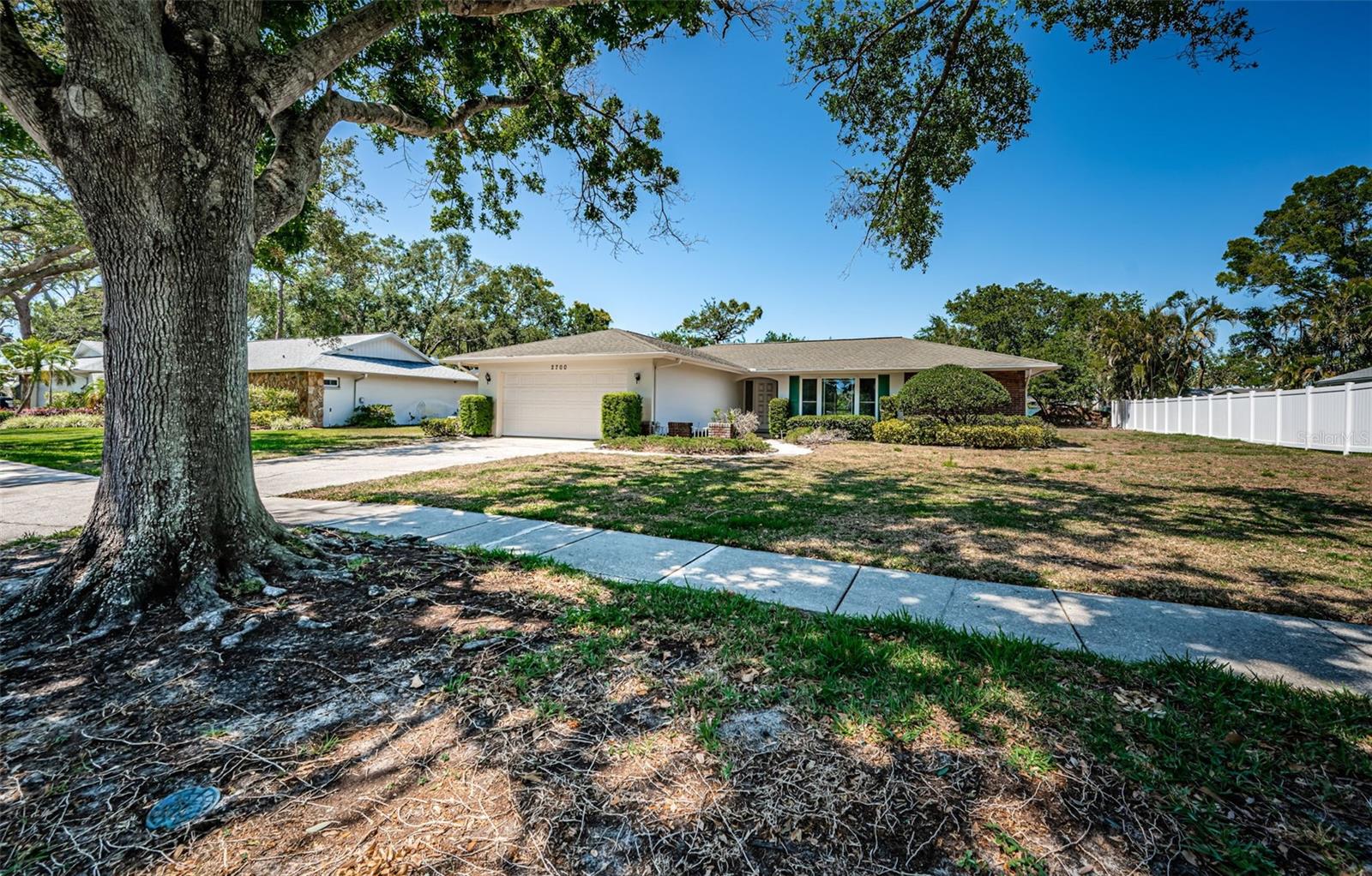 Image 9 of 72 For 2700 Westchester Drive N