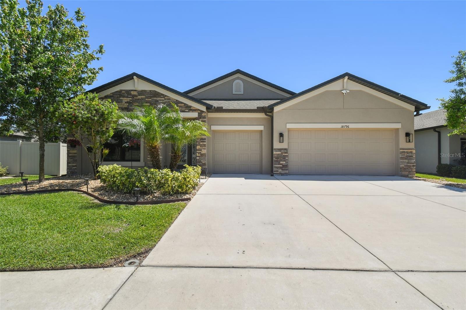 Image 7 of 87 For 18796 Obregan Drive