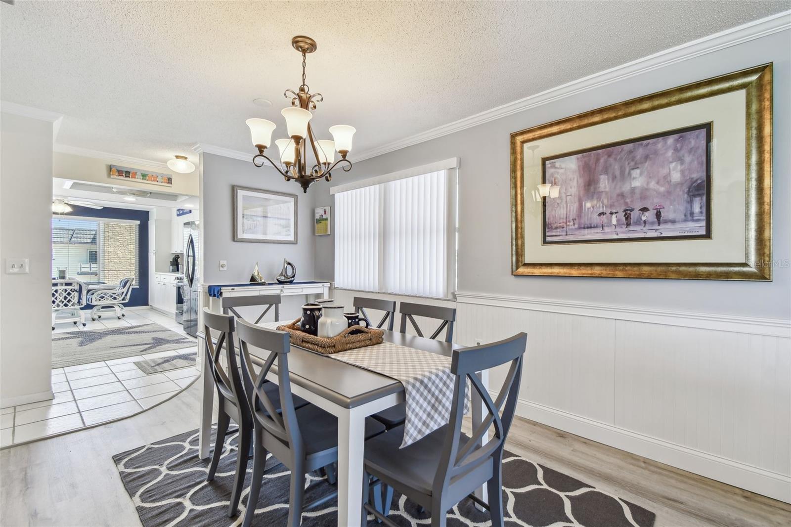 Image 15 of 59 For 5960 30th Avenue S 414