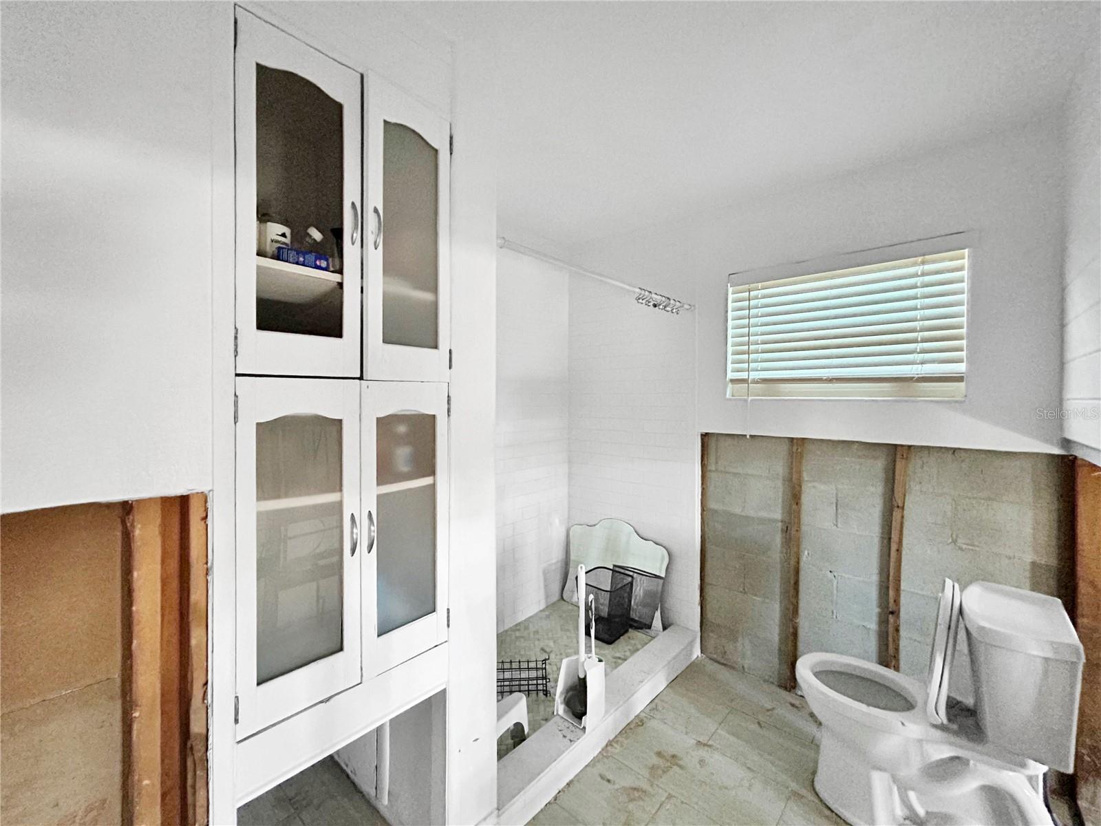 Image 11 of 42 For 1214 Bay Shore Boulevard
