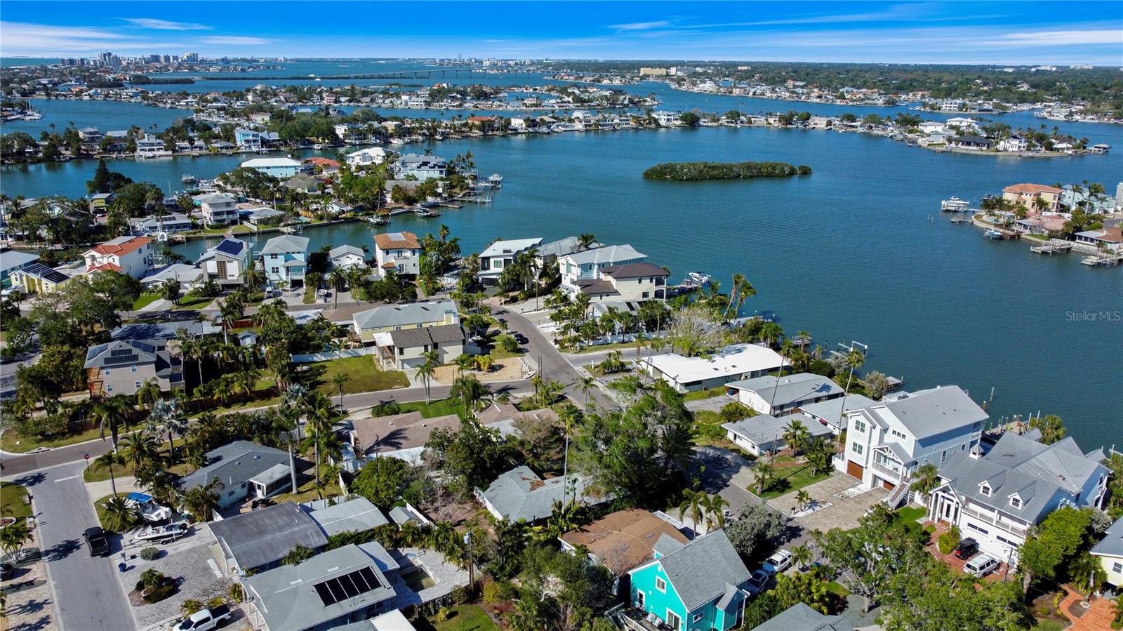 Image 36 of 42 For 1214 Bay Shore Boulevard