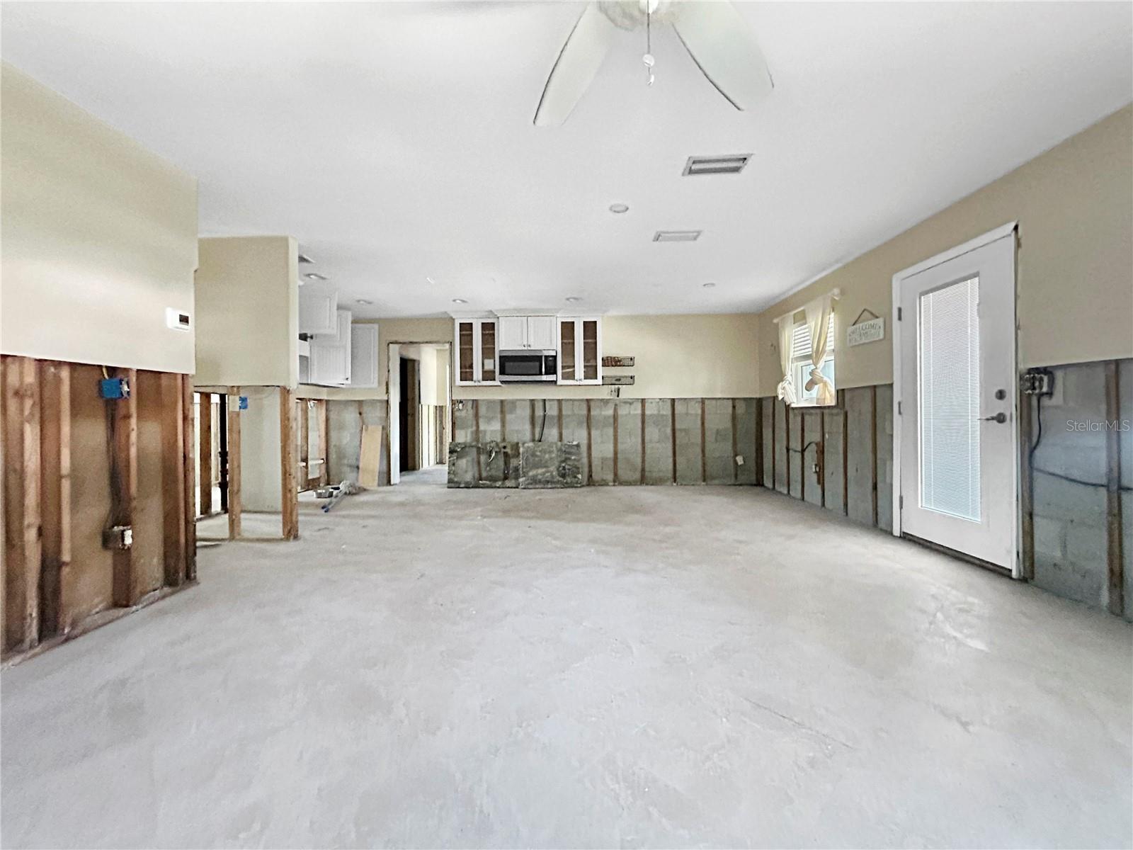 Image 4 of 42 For 1214 Bay Shore Boulevard