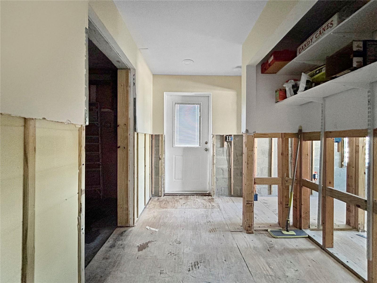 Image 7 of 42 For 1214 Bay Shore Boulevard