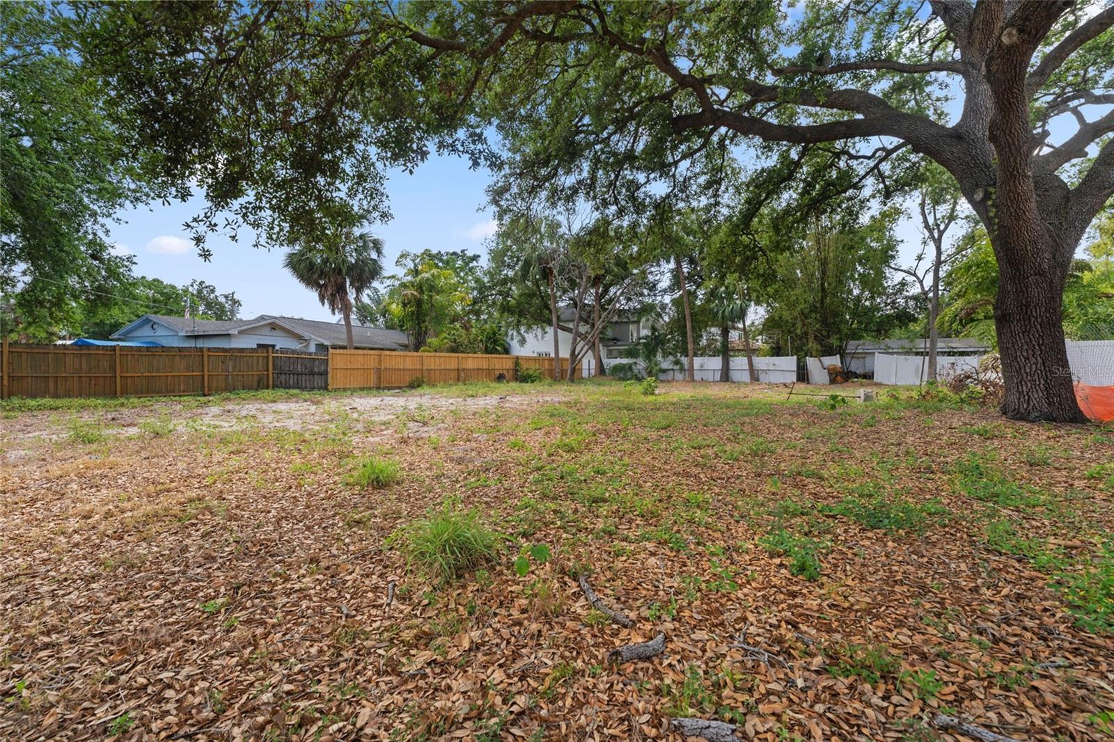 Image 2 of 14 For 1003 Lois Avenue