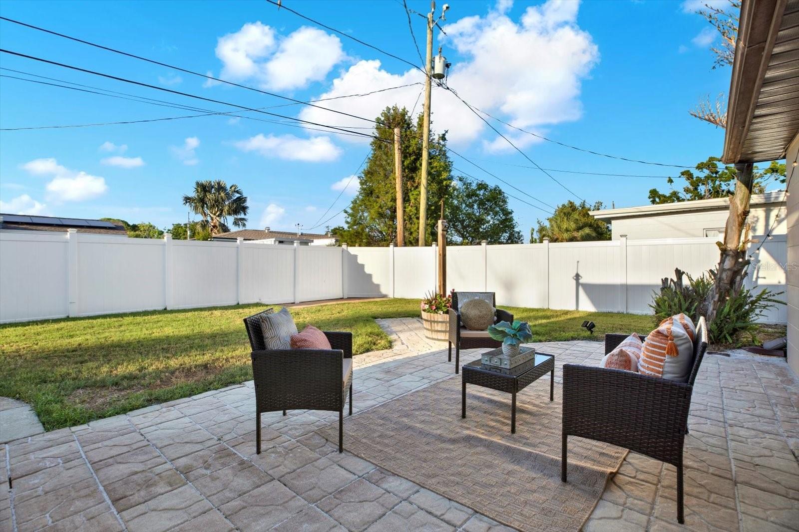 Image 19 of 20 For 6125 37th Avenue N