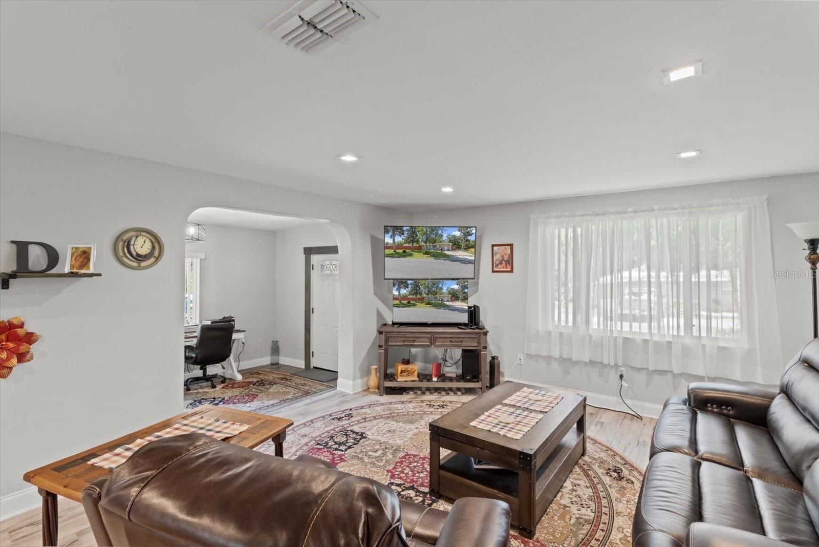 Image 11 of 42 For 6264 Arter Street