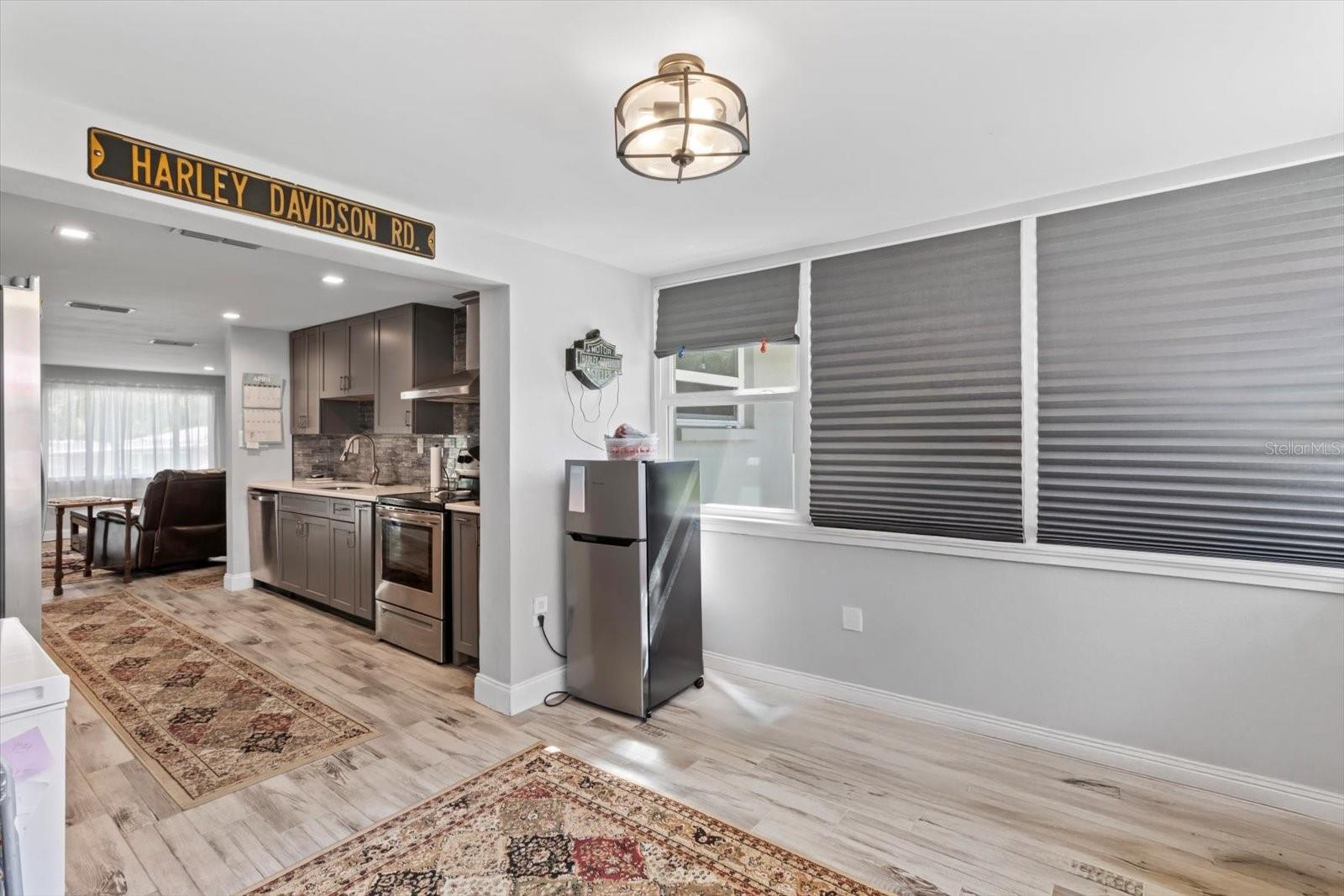 Image 20 of 42 For 6264 Arter Street