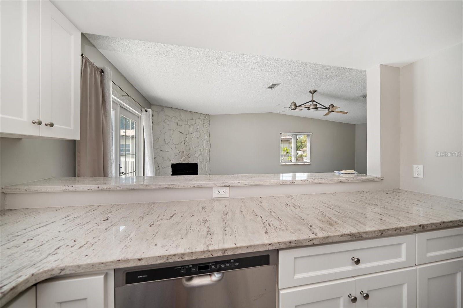 Image 13 of 41 For 11459 61st Street N
