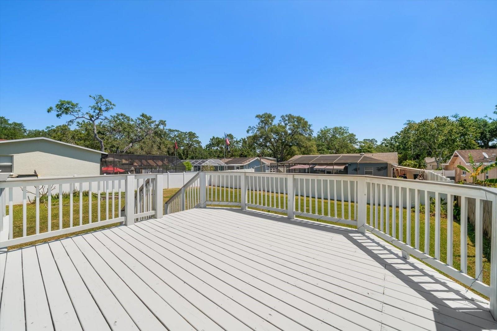 Image 32 of 41 For 11459 61st Street N