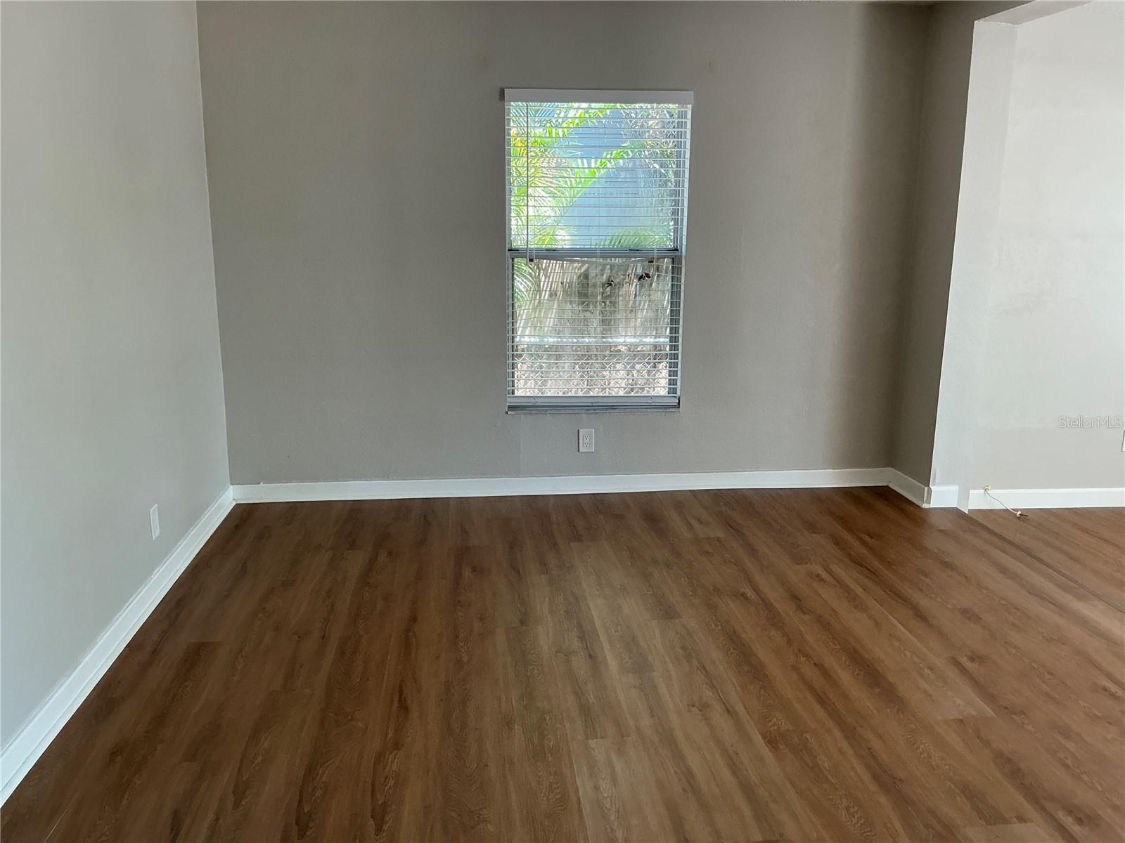 Image 12 of 22 For 3919 1st Avenue N