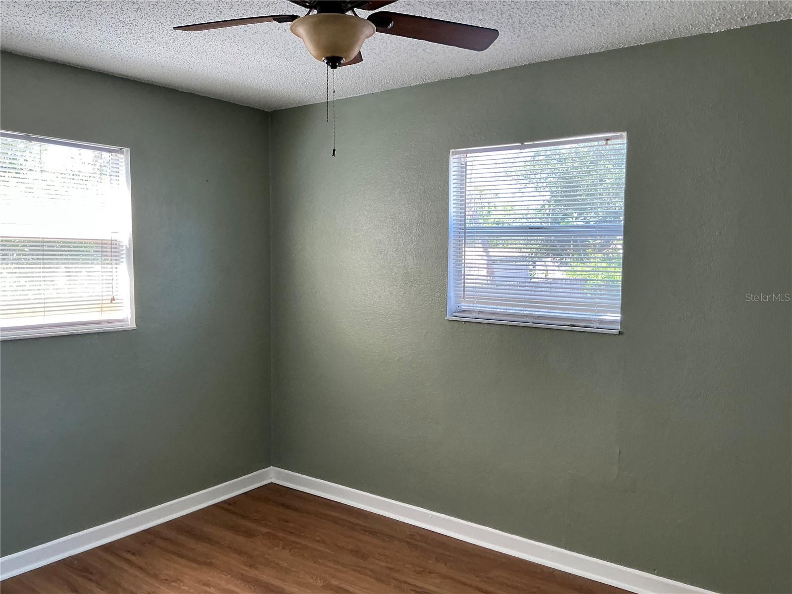 Image 15 of 22 For 3919 1st Avenue N