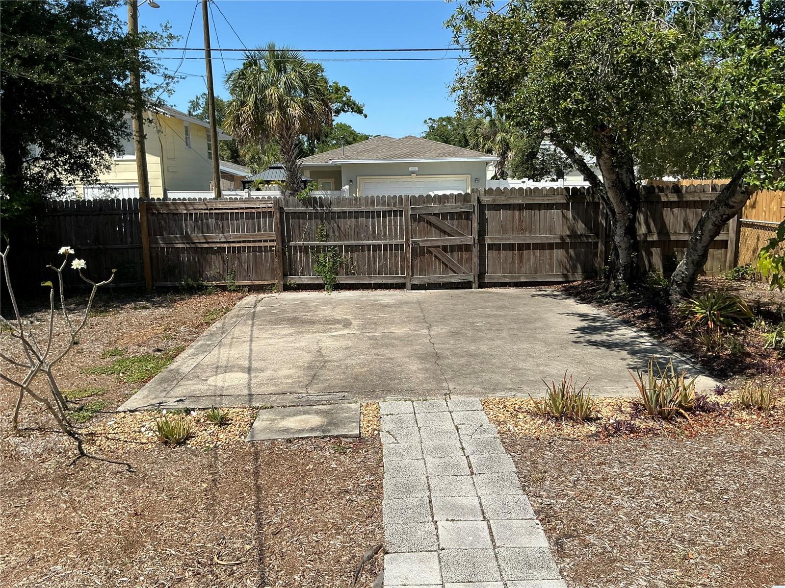 Image 22 of 22 For 3919 1st Avenue N