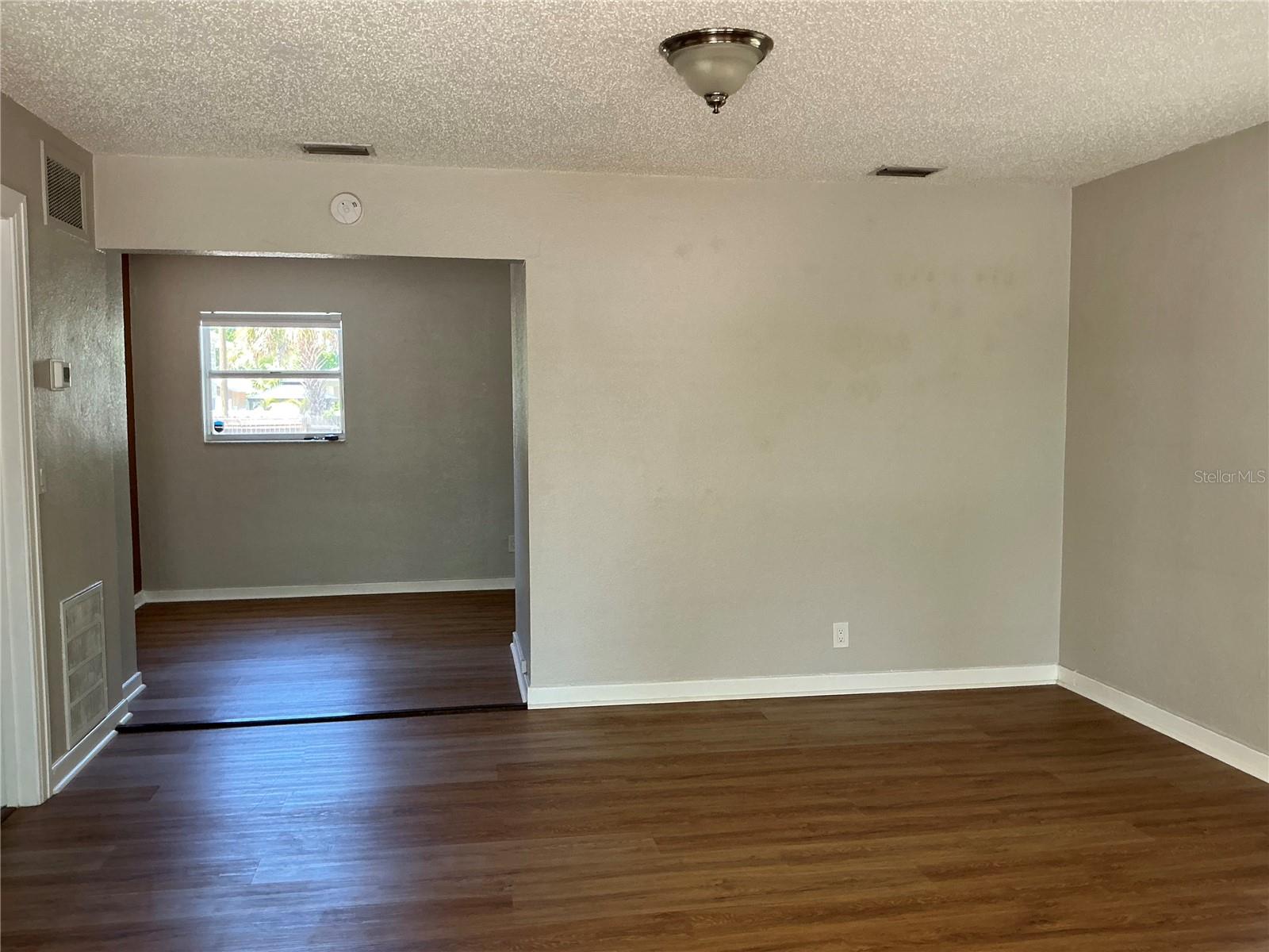 Image 6 of 22 For 3919 1st Avenue N