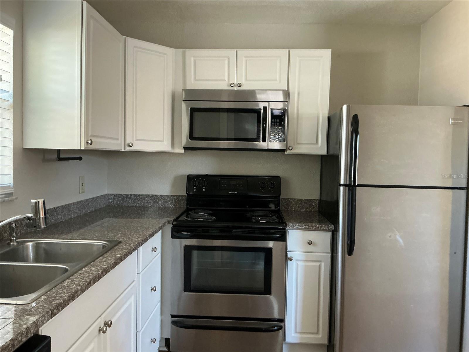 Image 8 of 22 For 3919 1st Avenue N