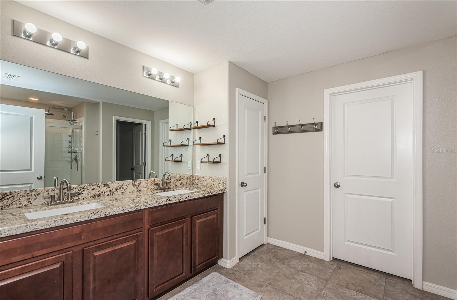 Image 18 of 52 For 7202 Ozello Trail Avenue