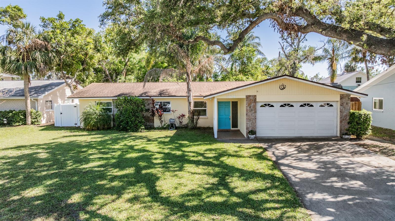 Image 2 of 30 For 3079 Kapok Kove Drive