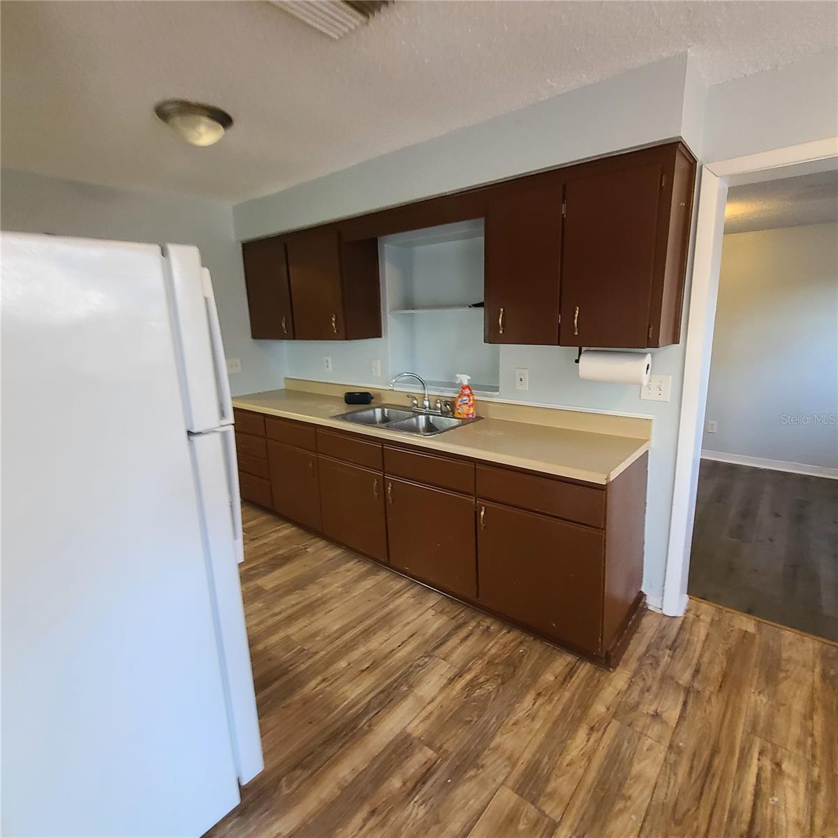 Image 12 of 33 For 705 2nd Street