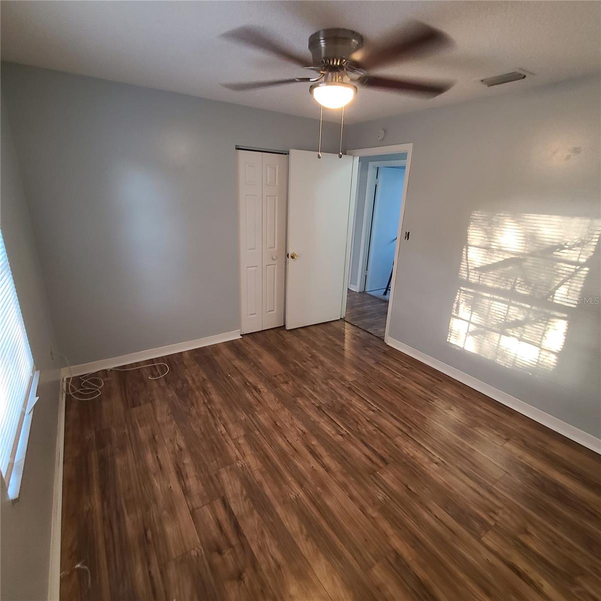 Image 17 of 33 For 705 2nd Street