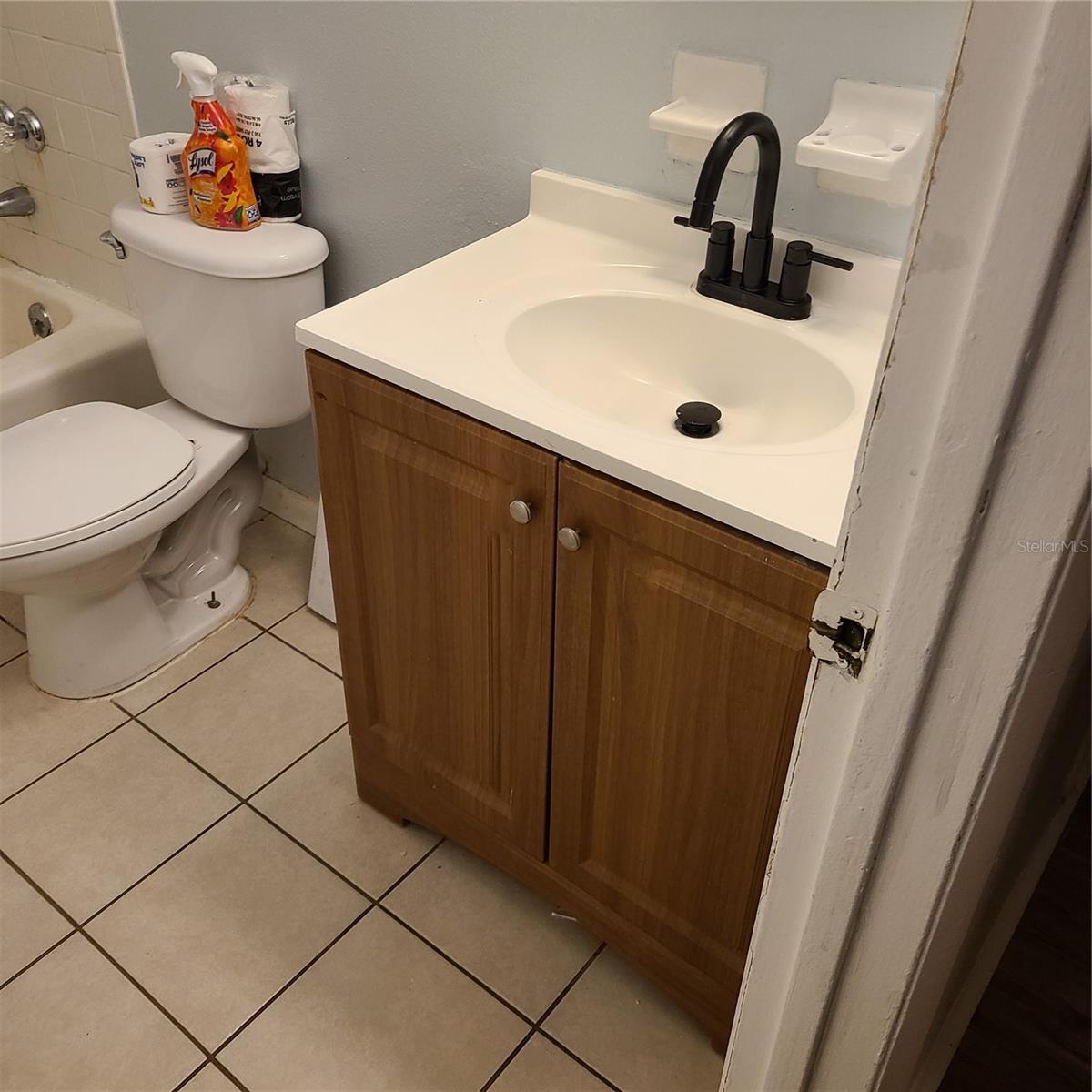 Image 26 of 33 For 705 2nd Street