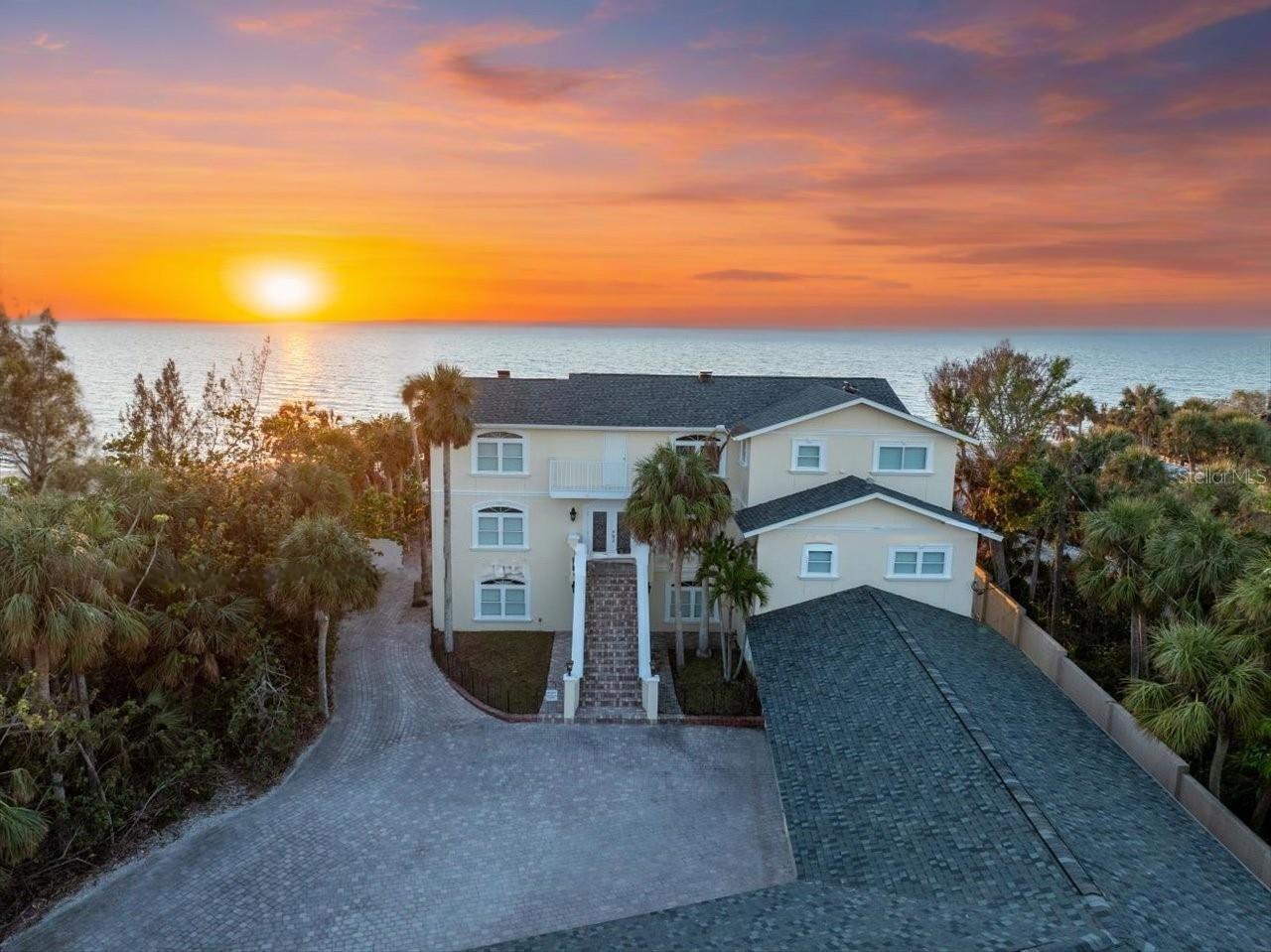 Image 3 of 90 For 8030 Manasota Key Road