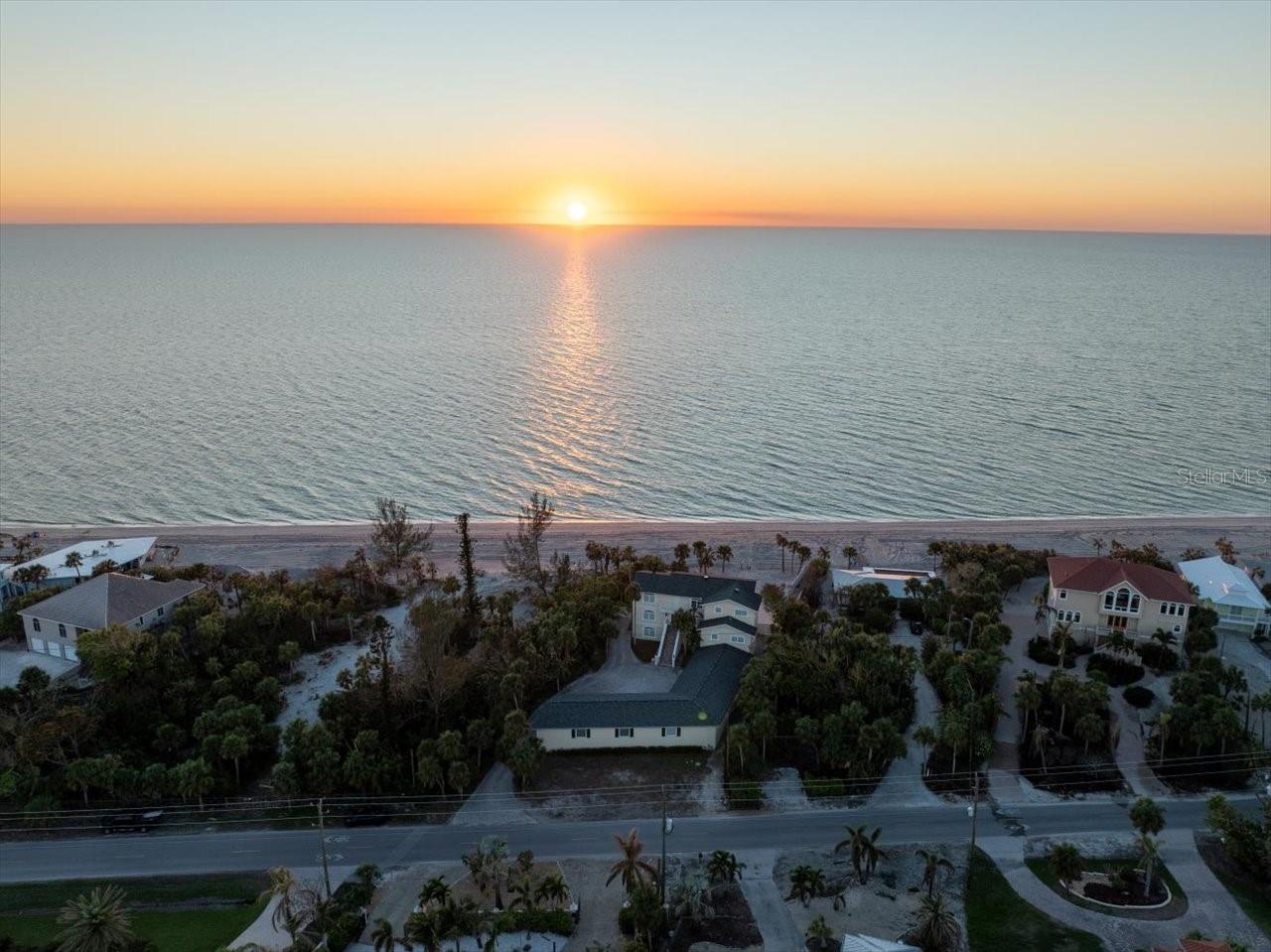 Image 4 of 90 For 8030 Manasota Key Road