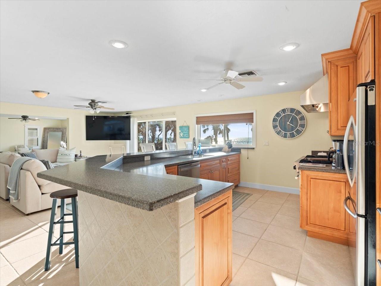Image 63 of 90 For 8030 Manasota Key Road