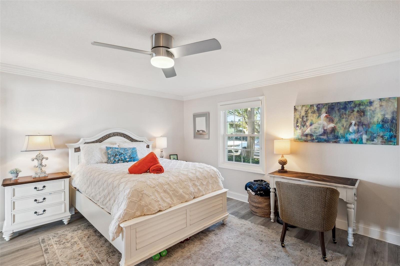 Image 16 of 50 For 5240 Coquina Key Drive Se B