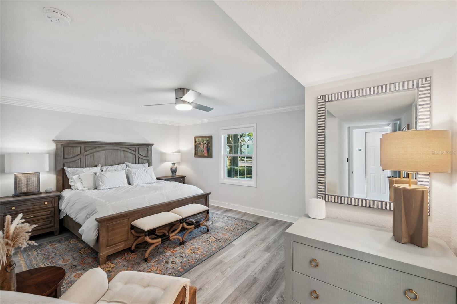 Image 20 of 50 For 5240 Coquina Key Drive Se B