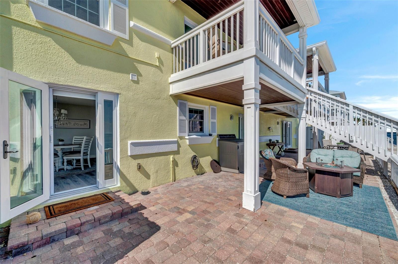 Image 36 of 50 For 5240 Coquina Key Drive Se B