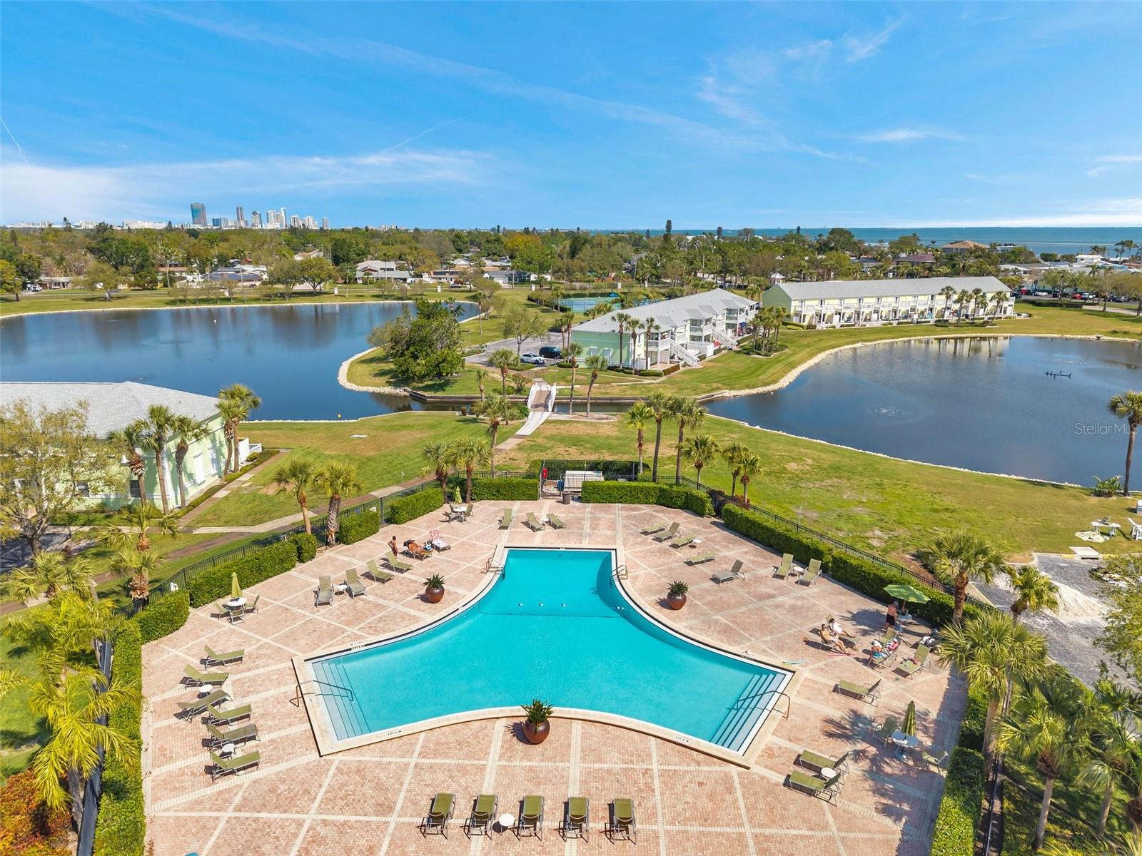 Image 48 of 50 For 5240 Coquina Key Drive Se B